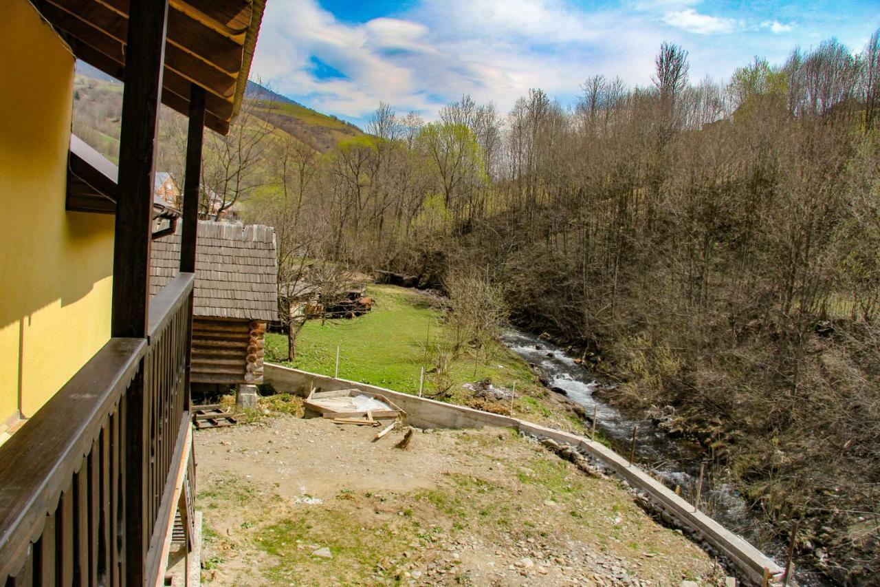 Hotel Коло Гір Kolotschawa Exterior foto