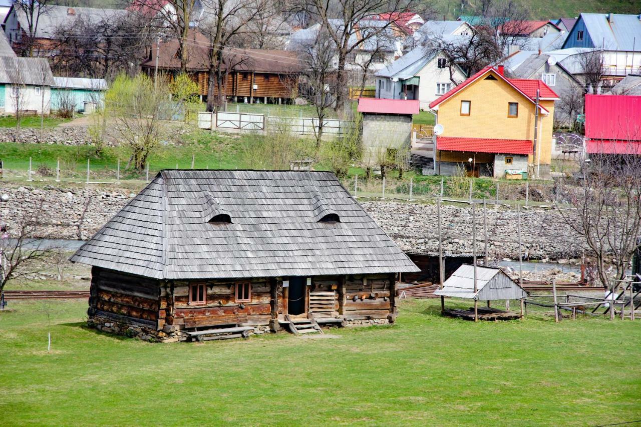 Hotel Коло Гір Kolotschawa Exterior foto